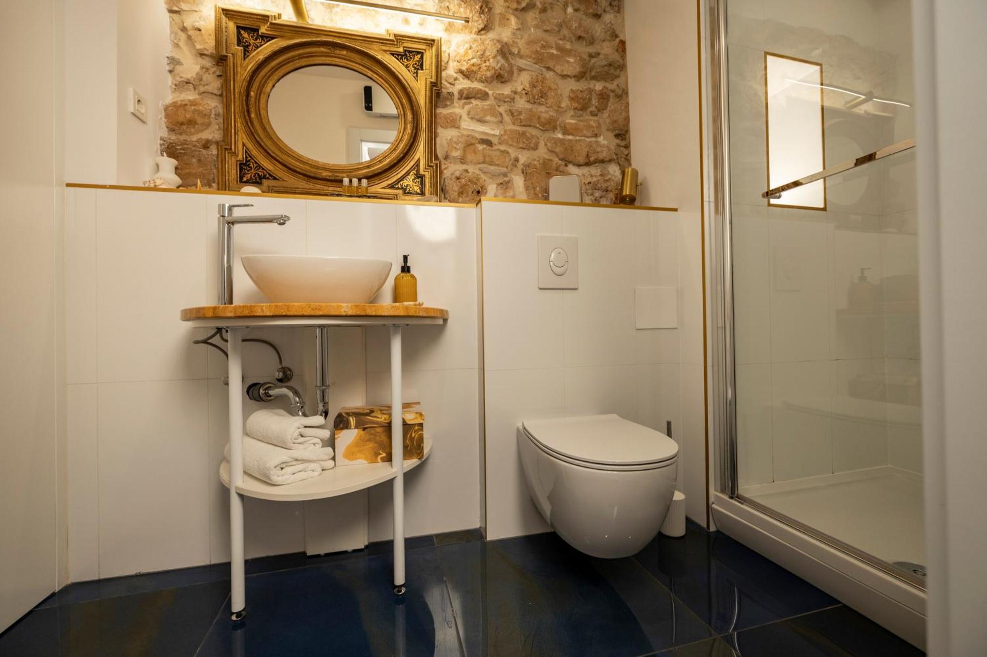 Antiche Mura Apartment *